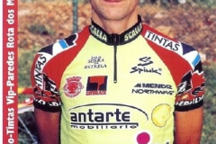 001-debut-no-2000