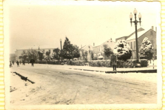 Avenida Alfonso Molina nun día de neve