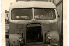 042-autos-garcia-1960